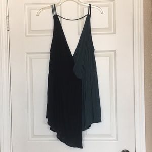 Black and green color block tunic